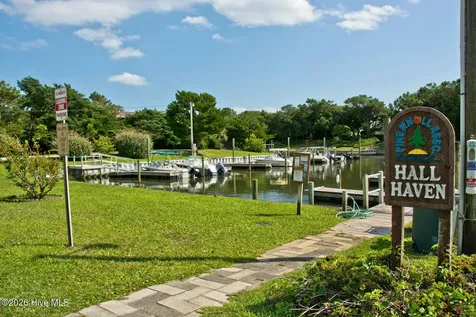 111 Dogwood Circle Pine Knoll Shores NC 28512