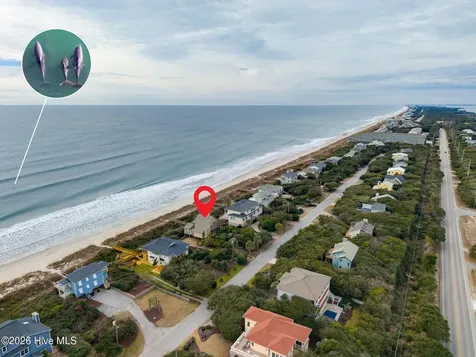 111 Dogwood Circle Pine Knoll Shores NC 28512