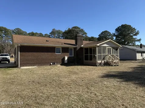 207 Avalon Lane Greenville NC 27858