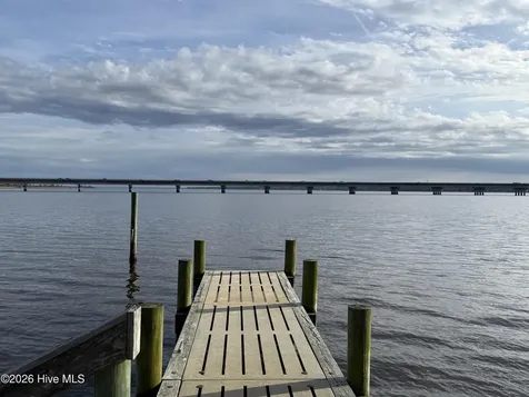 53 Bayside Drive New Bern NC 28560