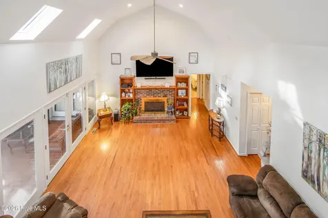 28900 Deercroft Drive Wagram NC 28396