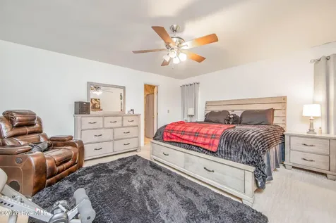 28900 Deercroft Drive Wagram NC 28396