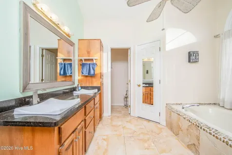 28900 Deercroft Drive Wagram NC 28396
