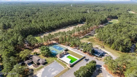 28900 Deercroft Drive Wagram NC 28396