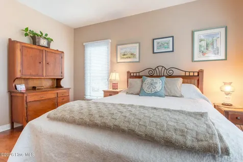 422 Albemarle Boulevard Hertford NC 27944