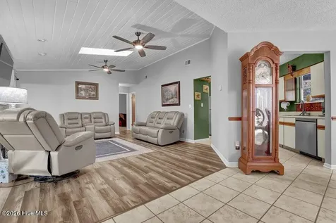 108 Bay Tree Circle Hampstead NC 28443