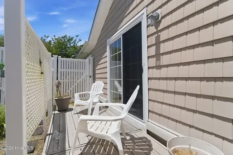 5243 Minnesota Drive SE Southport NC 28461