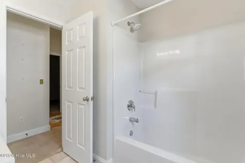 5243 Minnesota Drive SE Southport NC 28461