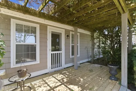 5243 Minnesota Drive SE Southport NC 28461