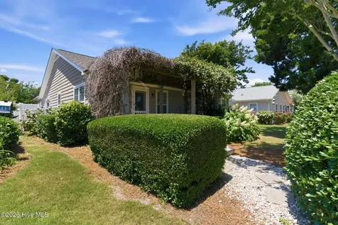 5243 Minnesota Drive SE Southport NC 28461