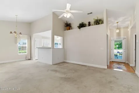 5243 Minnesota Drive SE Southport NC 28461
