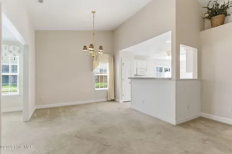 5243 Minnesota Drive SE Southport NC 28461