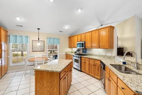 618 Oyster Bay Drive Sunset Beach NC 28468