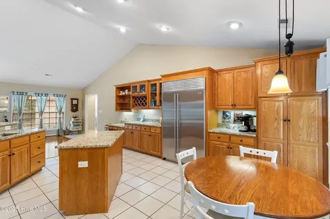 618 Oyster Bay Drive Sunset Beach NC 28468