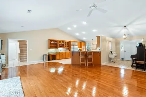 618 Oyster Bay Drive Sunset Beach NC 28468