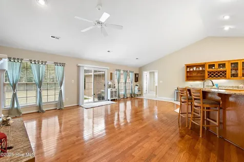 618 Oyster Bay Drive Sunset Beach NC 28468