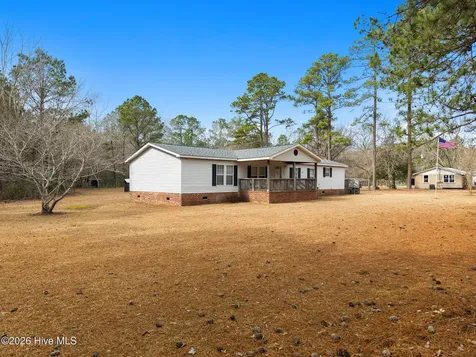 2823 Maco Road NE Leland NC 28451