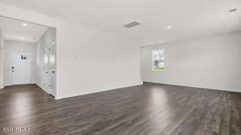 701 Lazy Elm Lane Aberdeen NC 28315
