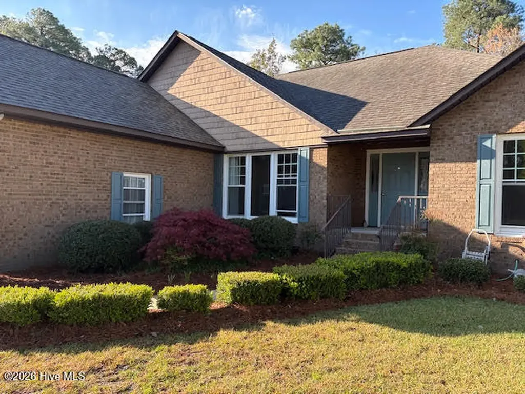 5718 Sloop Court New Bern NC 28560