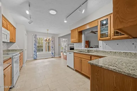 5718 Sloop Court New Bern NC 28560