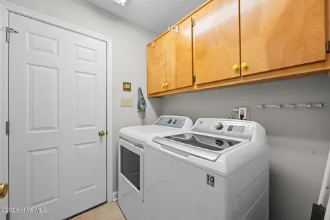 5718 Sloop Court New Bern NC 28560