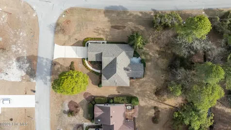 5718 Sloop Court New Bern NC 28560