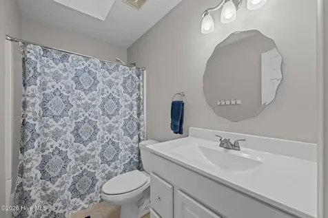 5718 Sloop Court New Bern NC 28560