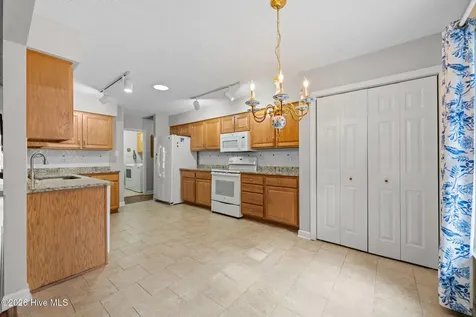 5718 Sloop Court New Bern NC 28560
