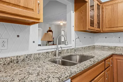 5718 Sloop Court New Bern NC 28560