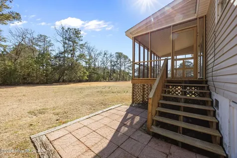 9329 Doris Drive Oriental NC 28571