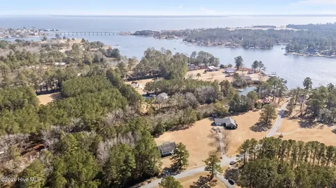 9329 Doris Drive Oriental NC 28571