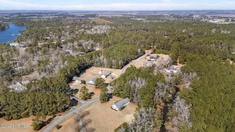 9329 Doris Drive Oriental NC 28571