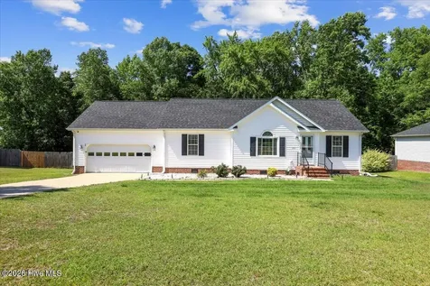 304 Marlin Lane Pikeville NC 27863