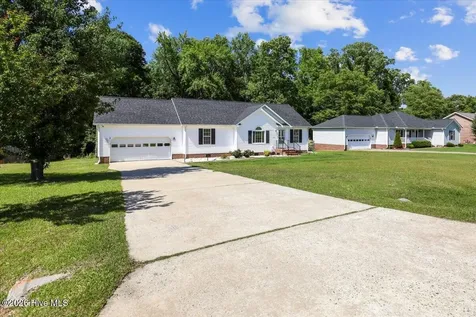 304 Marlin Lane Pikeville NC 27863