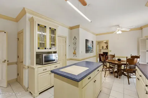 1422 Bexley Drive Wilmington NC 28412