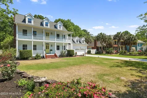 1422 Bexley Drive Wilmington NC 28412