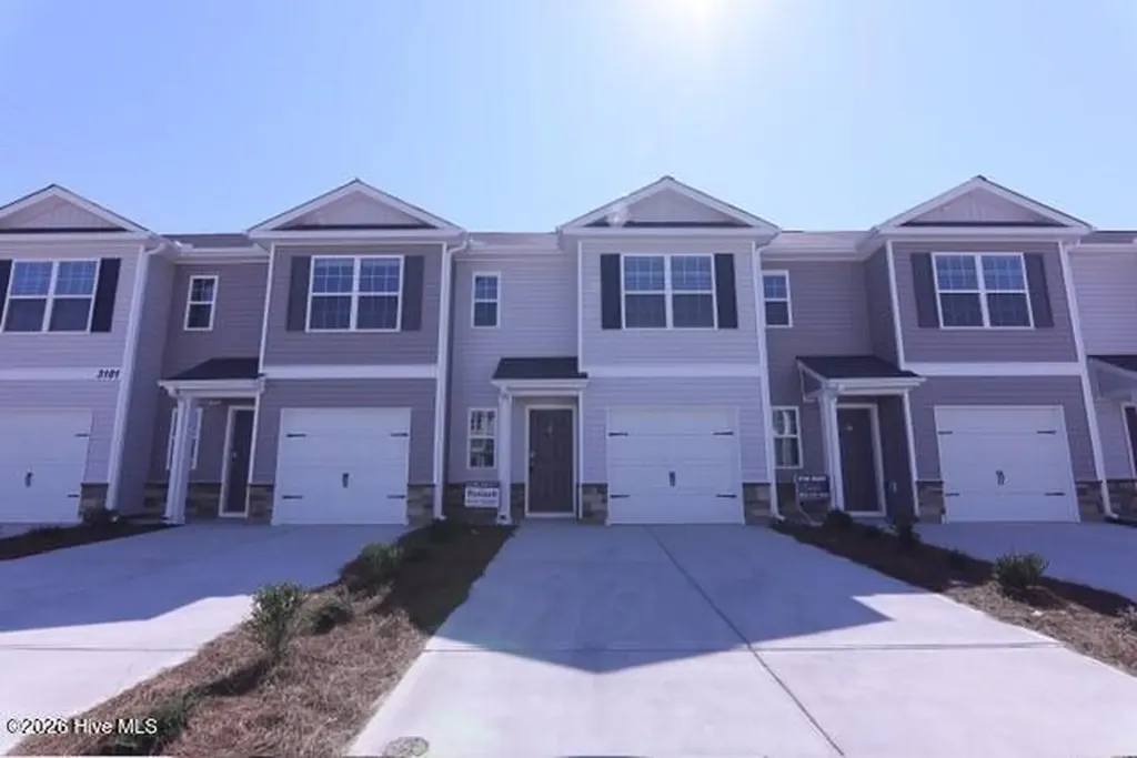 3200 Tatlock Way Greenville NC 27834