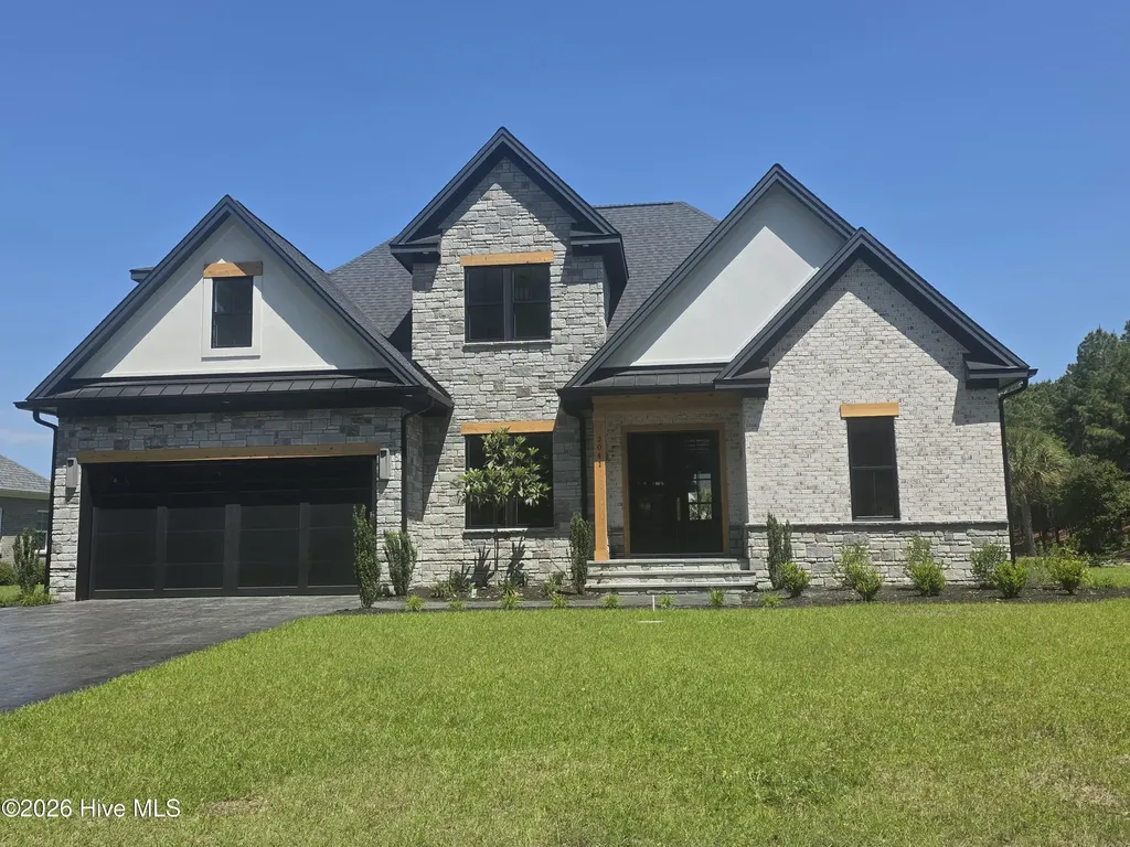 2041 Wind Lake Way Leland NC 28451