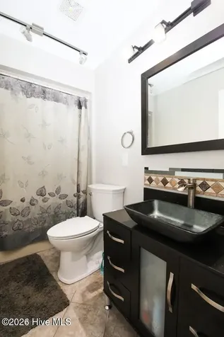 1516 Candlewick Drive Greenville NC 27834