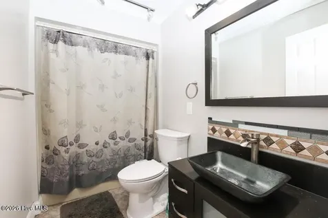 1516 Candlewick Drive Greenville NC 27834