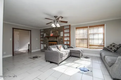 1516 Candlewick Drive Greenville NC 27834