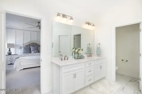 402 Taylorwood Drive Beaufort NC 28516