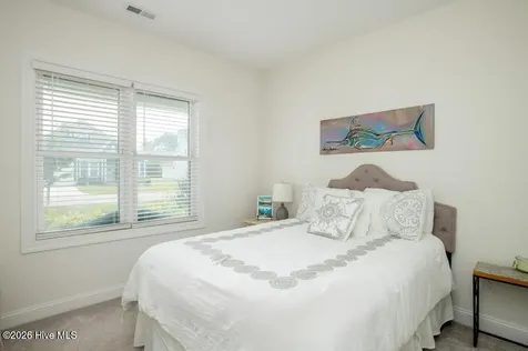 402 Taylorwood Drive Beaufort NC 28516