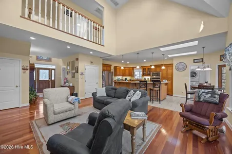 33 Neuse Winds Drive Oriental NC 28571