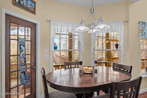 33 Neuse Winds Drive Oriental NC 28571