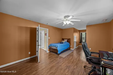 33 Neuse Winds Drive Oriental NC 28571