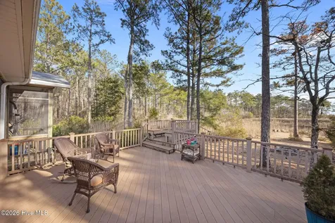 33 Neuse Winds Drive Oriental NC 28571