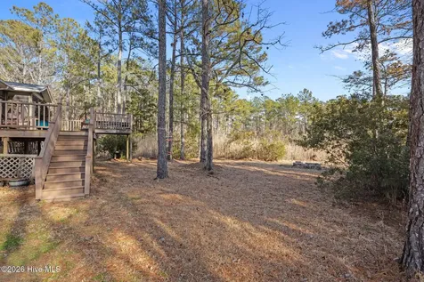 33 Neuse Winds Drive Oriental NC 28571