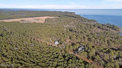 33 Neuse Winds Drive Oriental NC 28571