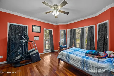 33 Neuse Winds Drive Oriental NC 28571